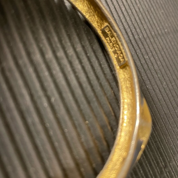 Balenciaga brass enamel and coral bangle bracelet EUC - Picture 2 of 3